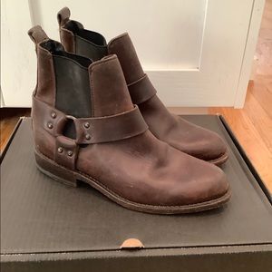 Frye Jayden Chelsea Boots size 8